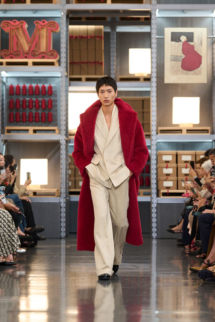LOOK 58.jpg