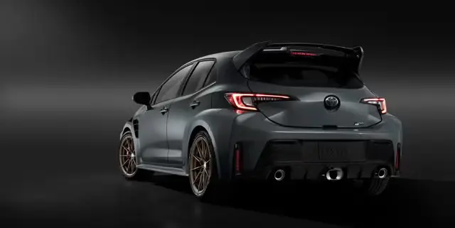 Toyota GRMN Corolla 2026: O mașină de performanță cu design agresiv