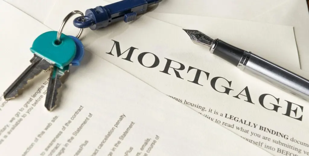 Dilema investitorului imobiliar: Ipotecă sau noi investiții?