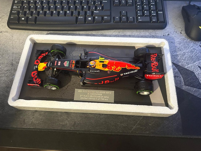 Rb12
