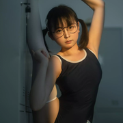 午间更衣室 (10)