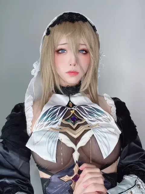 0023