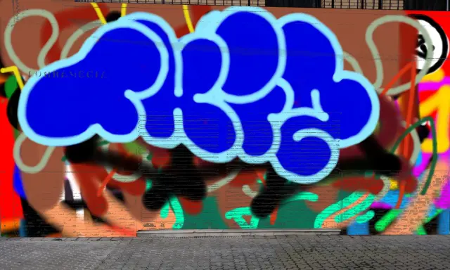Graffiti artwork by Tkiz