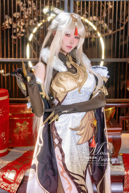 Yiko湿润兔 金蛇来财 凝光贺岁 03.jpg
