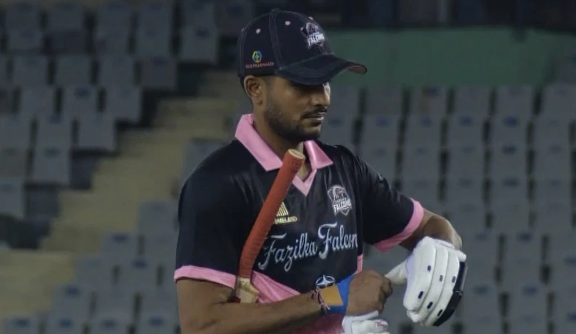 Shubman Gill Smashes 40 off 21 Balls on Sher-E-Punjab T20 Debut