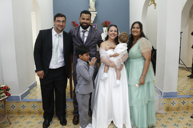 (252)