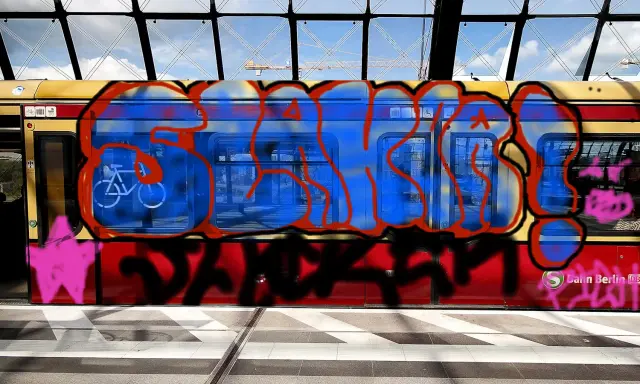 Graffiti artwork by jefesweet