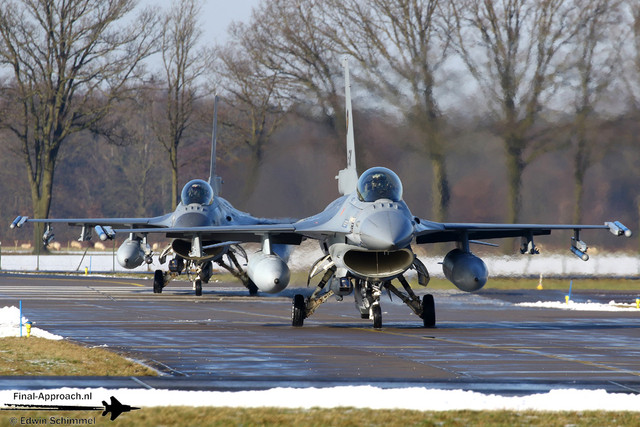F-16-AM-01