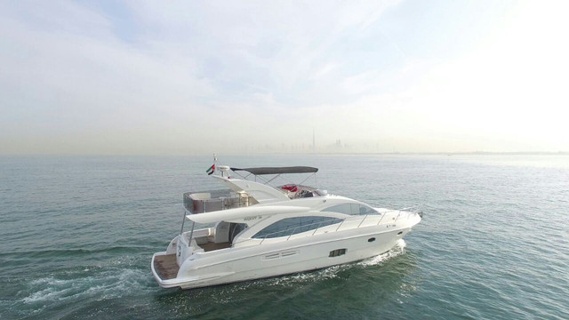 boat tour dubai.jpg