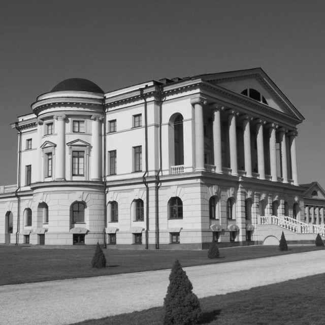 Палац Кирила Розумовського в Батурині. 1799-1803. Сучасний вигляд.