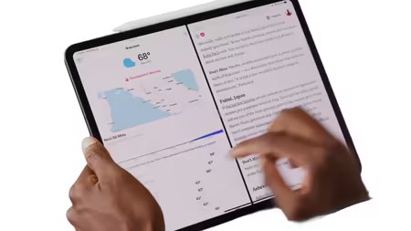 iPad Pro M4のディスプレイで作業している。画面分割。