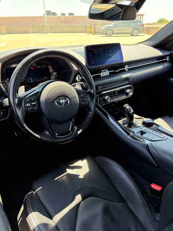 Toyota Supra photo 6