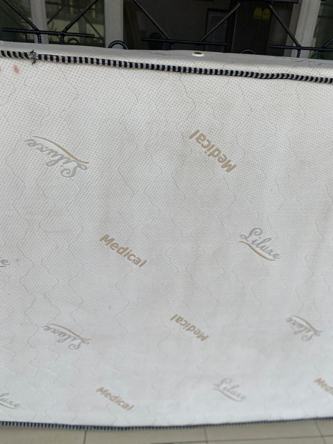 Matelas après nettoyage