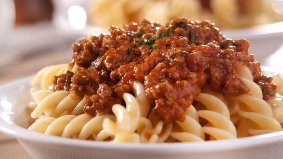 Macarrão à Bolonhesa no Pote