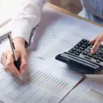 Sindicatele din Educație cer salarii mai mari pentru debutanți