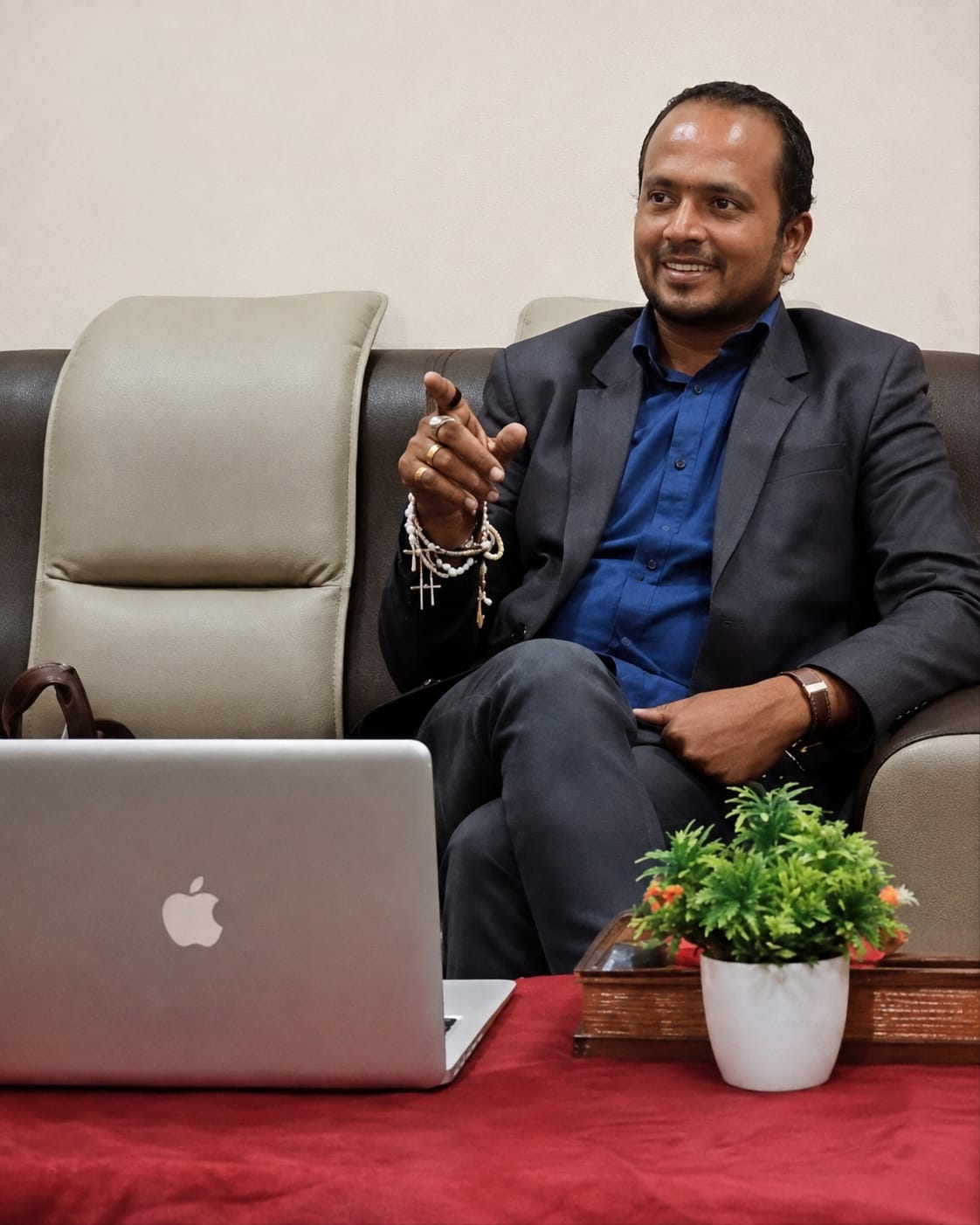 Dr. Venkat Yadav Ommi
