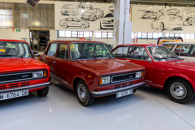 SEAT HISTORICOS 013