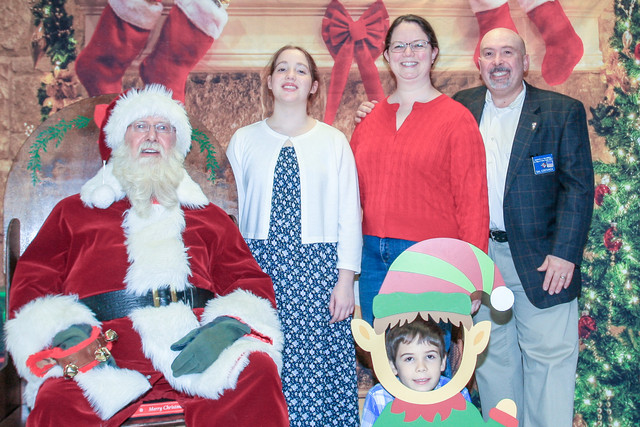 Santa2024-288.jpg