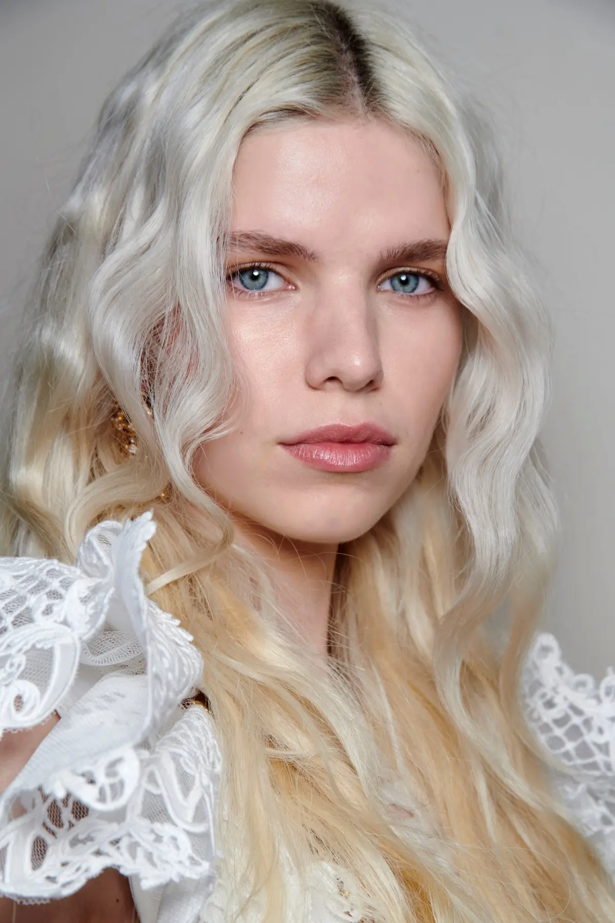 Maintaining Cool-Toned Gray Hair
