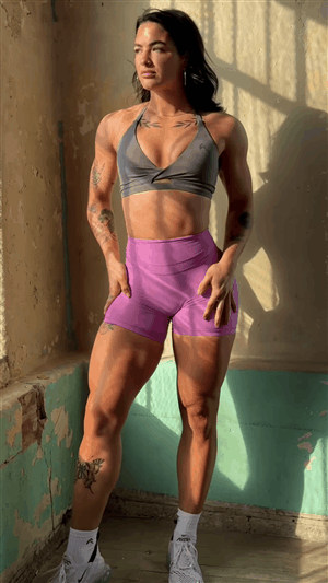 Kellym-004.gif