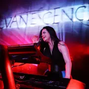 Amy-lee