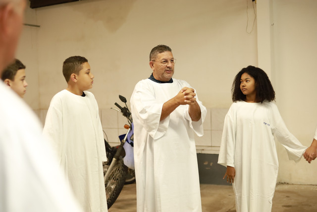IMG-2075