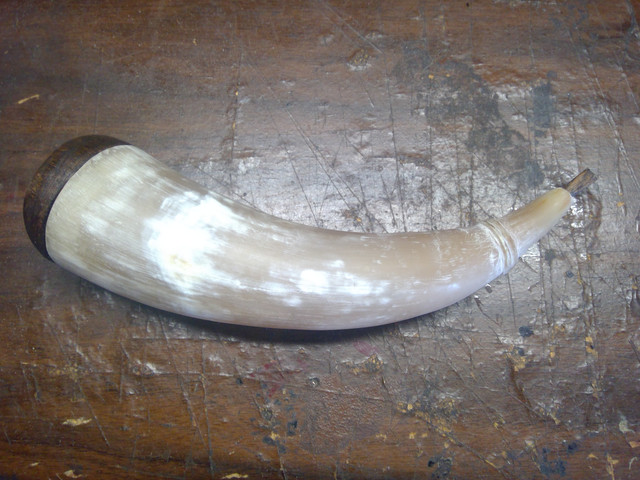 Horn-4