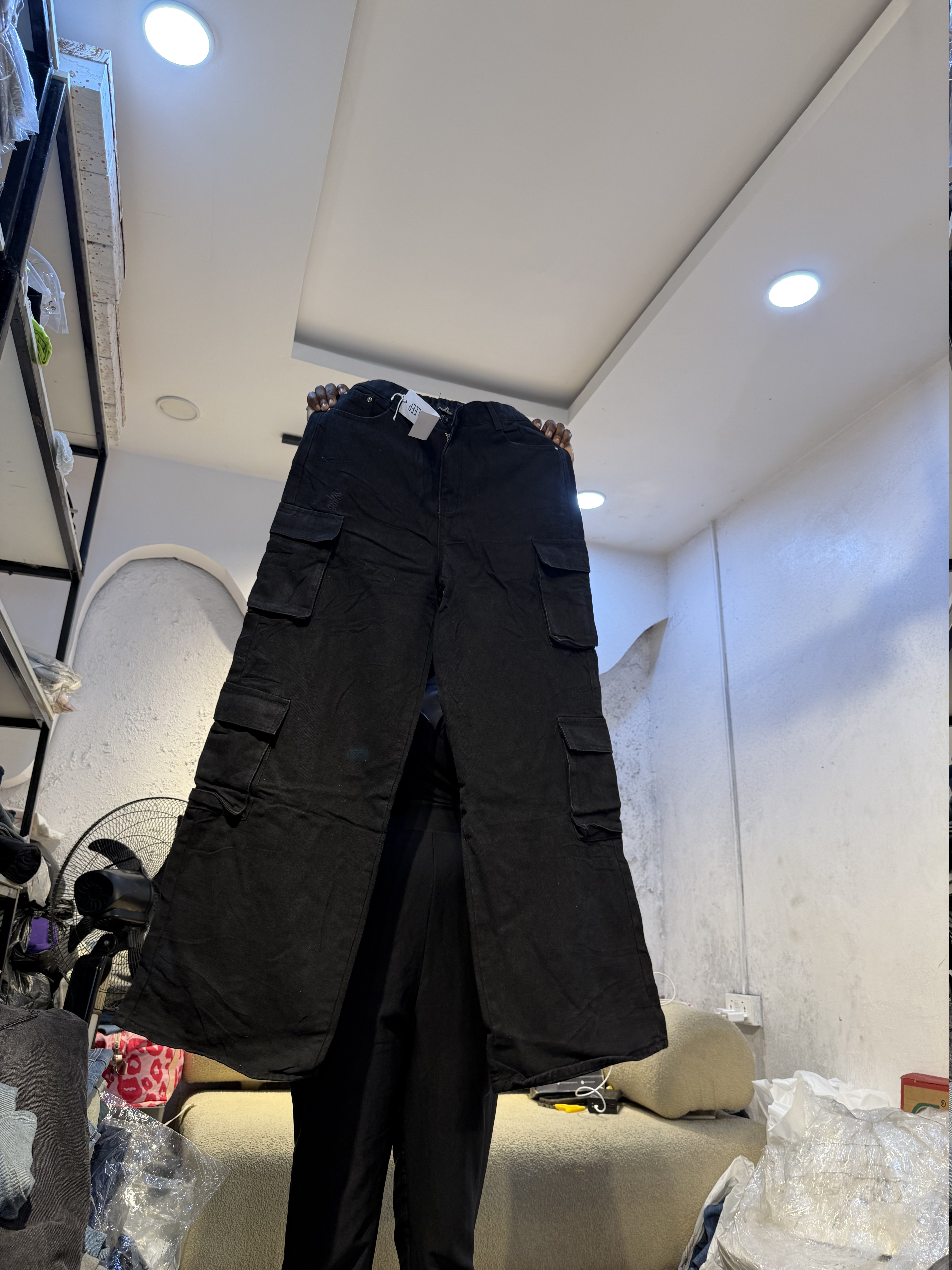 Waist 28