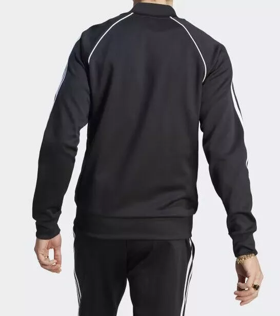 Campera SST negra de frente