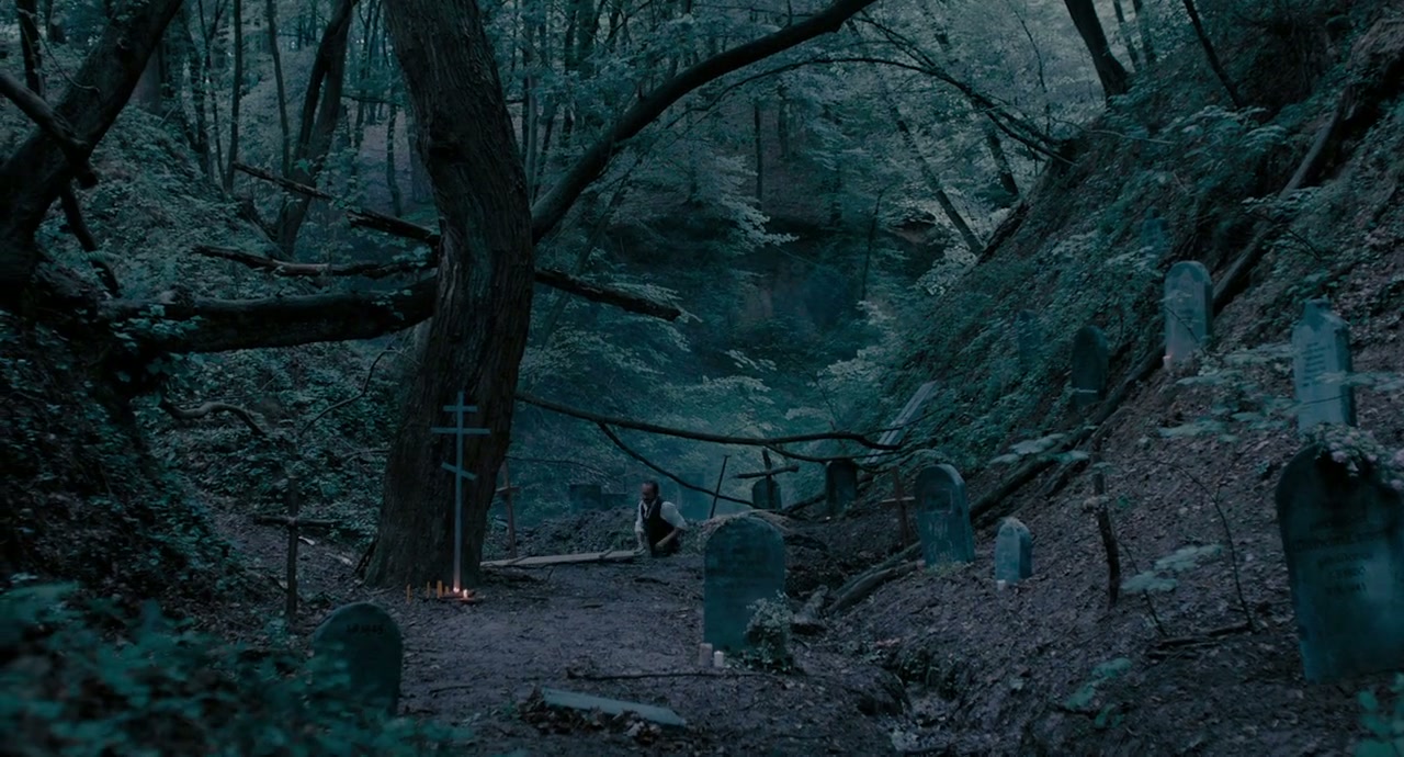 The Field Guide to Evil Screenshot