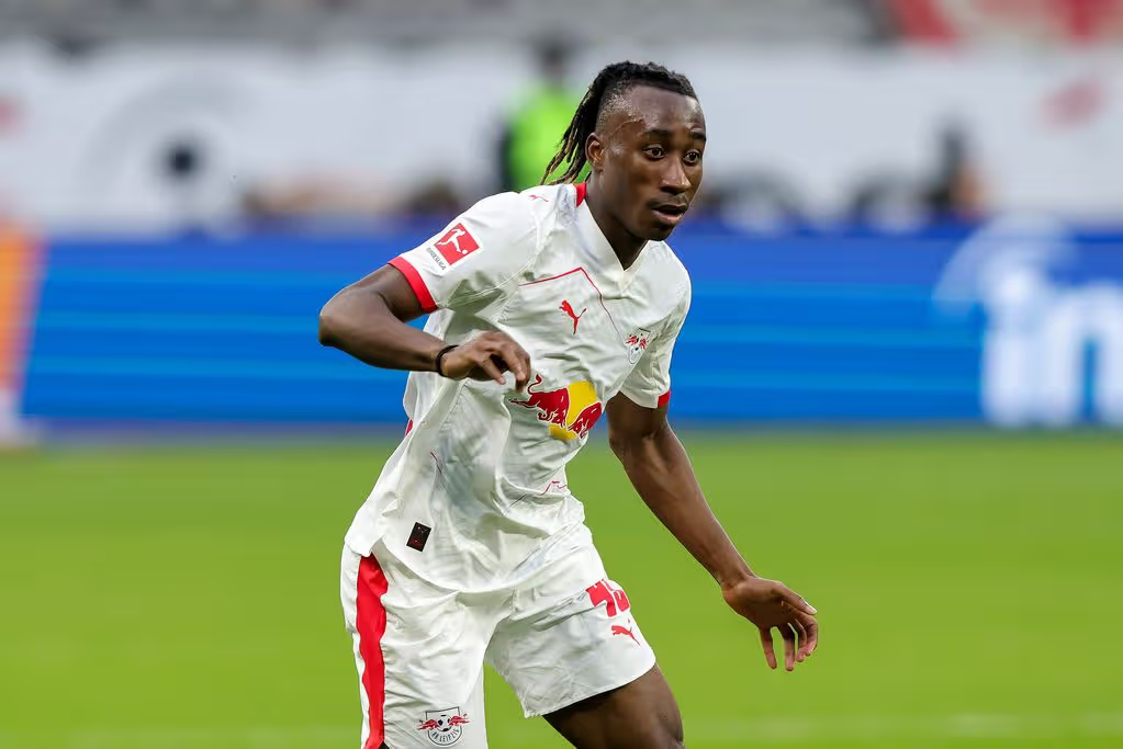 Illustration - Yan Diomandé vaut 100 millions d'euros et veut jouer à Liverpool : à 19 ans, l'Ivoirien qui fait trembler l'Europe