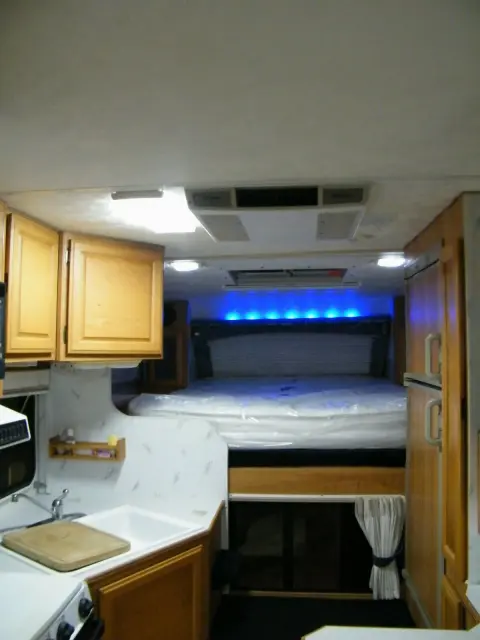 s l1600 (13).webp