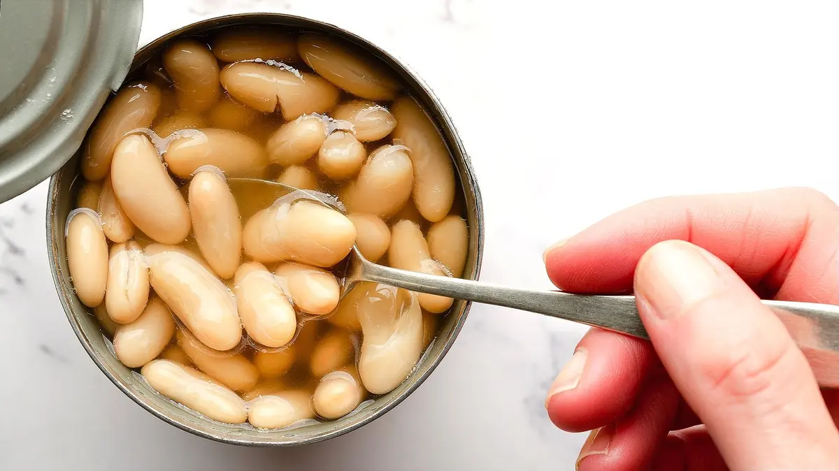 Understanding the Safety of Eating Canned Beans Without Cooking