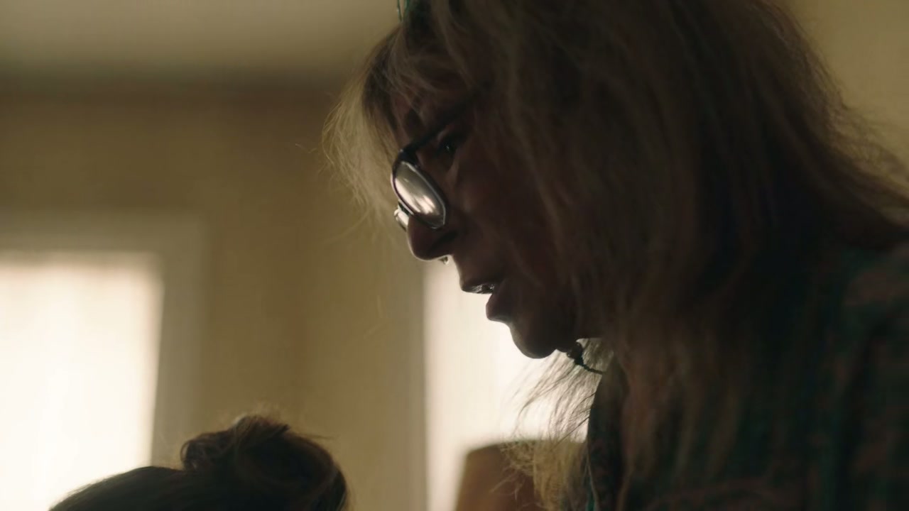 SMILF Screenshot