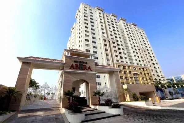 Luxury apartments in Hitec City