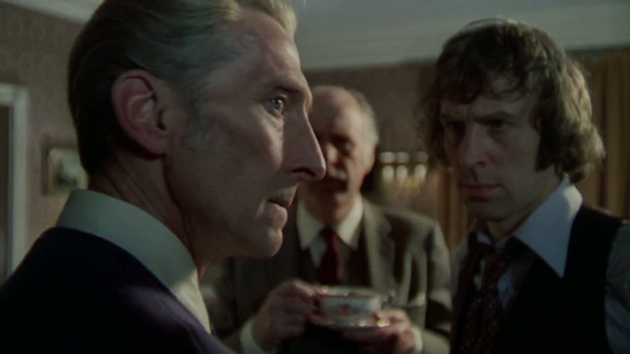The Satanic Rites of Dracula Screenshot