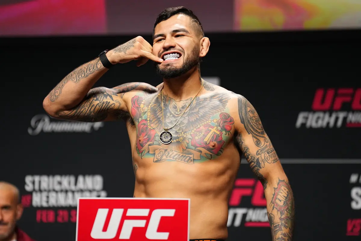 Anthony Hernandez vs. Gregory Rodriguez Heads to UFC Sacramento
