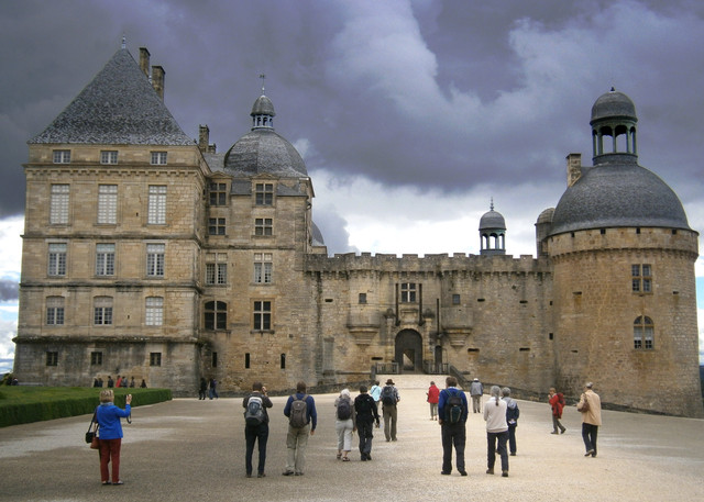 Ch-teau-de-Hautefort-RHu-02