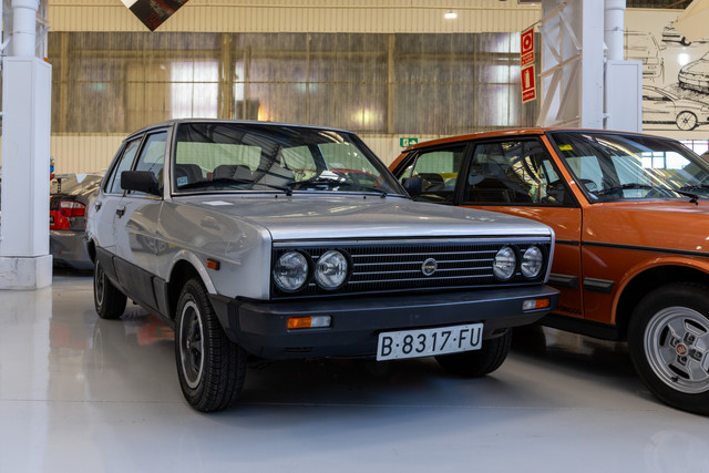 SEAT HISTORICOS 016