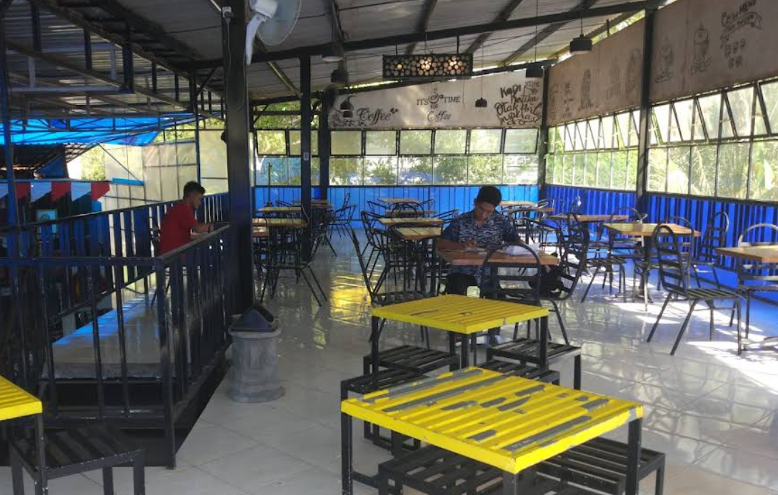 Pare Corner