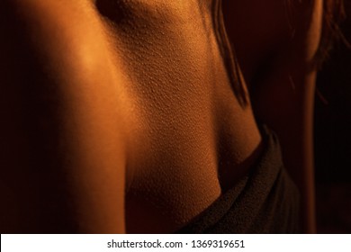 [Image: girls-shoulder-chest-goosebumps-on-260nw-1369319651.jpg]