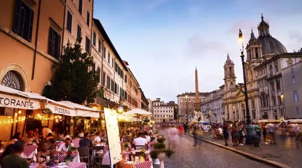 Italia la masă: 7 greșeli culinare de evitat de turiști