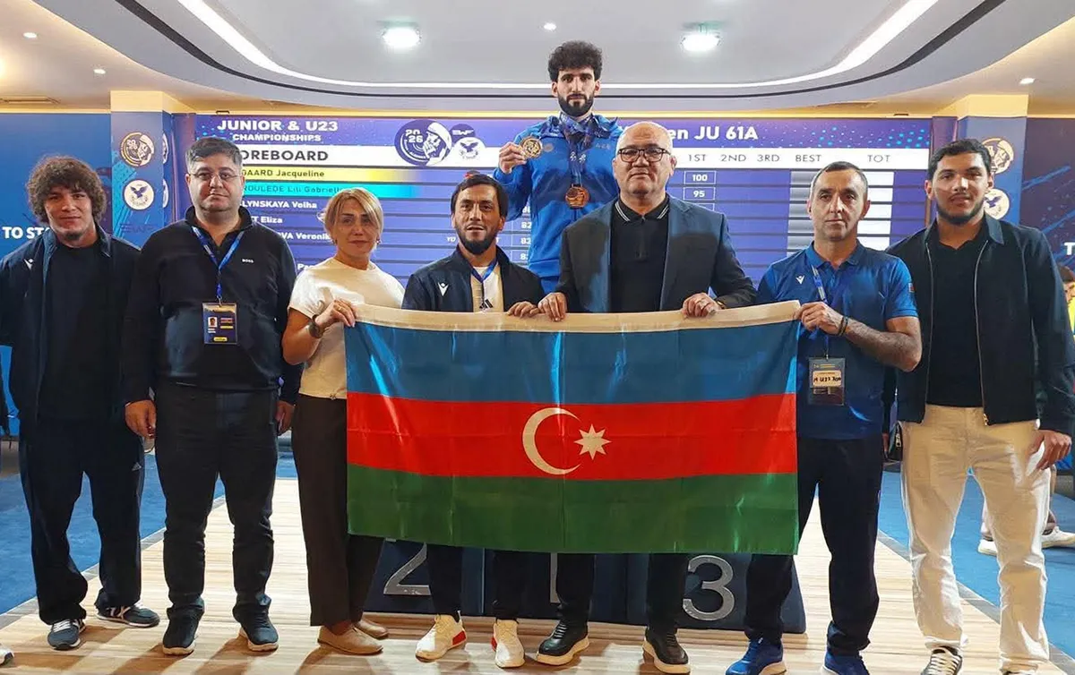 İdmançımız Albaniyadakı Avropa çempionatında üç bürünc medala sahib çıxdı