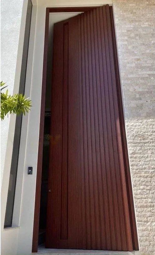 Pivot model 4