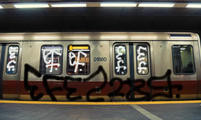 Graffiti artwork by Rickertos
