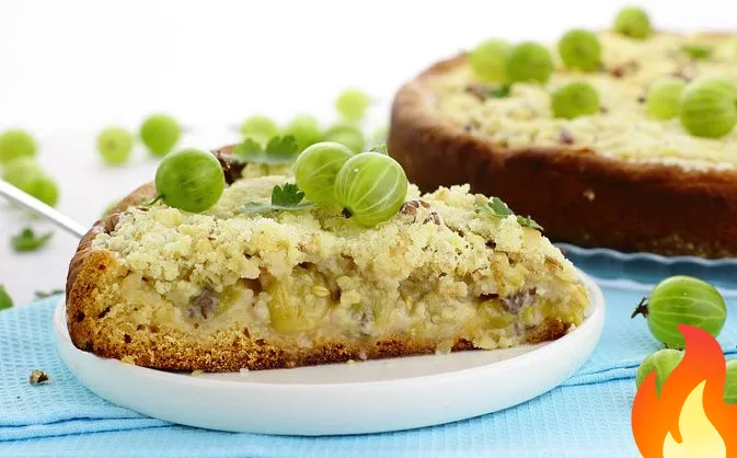 Фото Открытый дрожжевой пирог с крыжовником и овсяно-ореховым штрейзелем