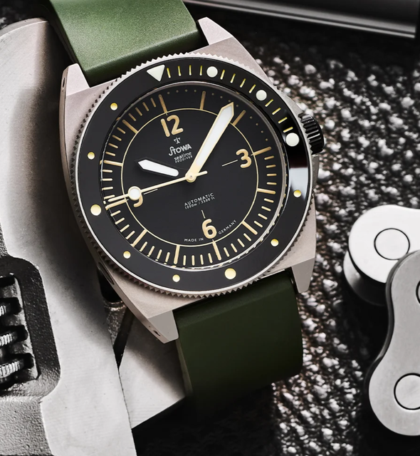 Montre de plongée 1500€ max. 26zztyui