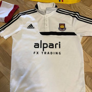 west-ham-train
