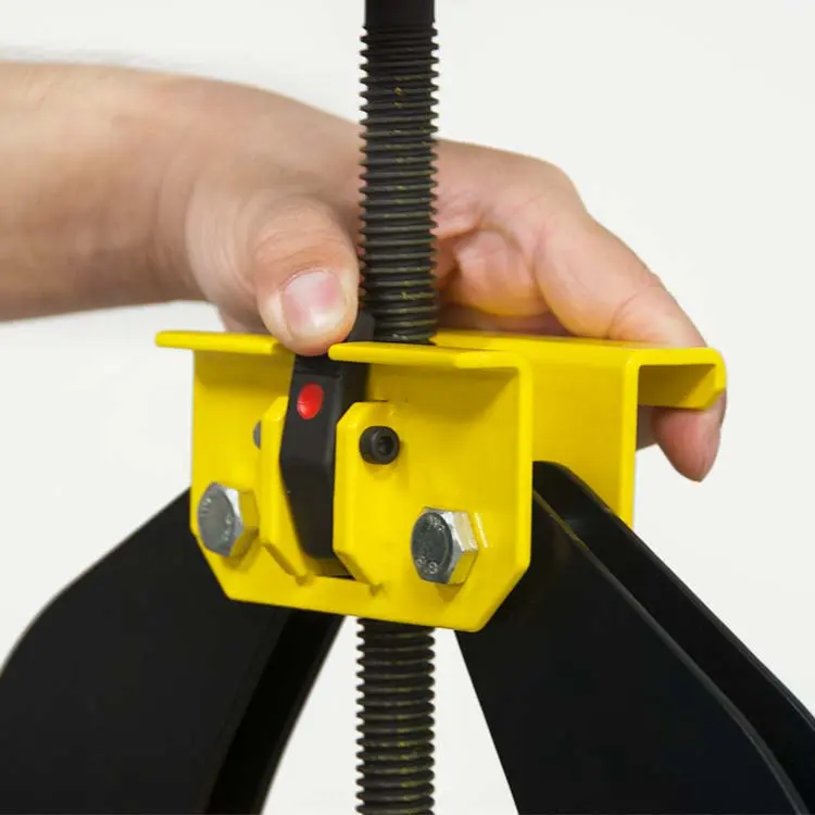 pipealignmentclamp-btn-jpg