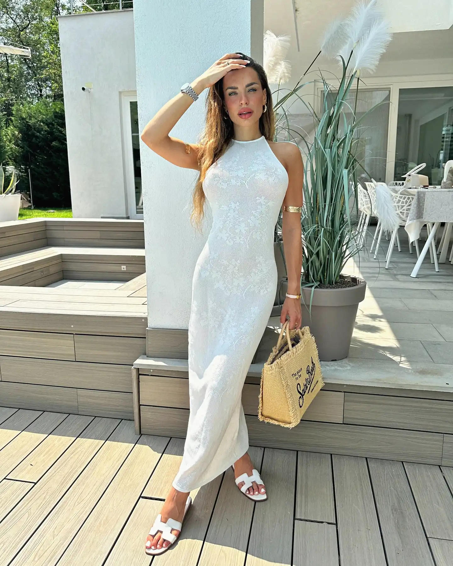 Noemi-Bertani-Wallpapers-Insta-Sport-Bio-15